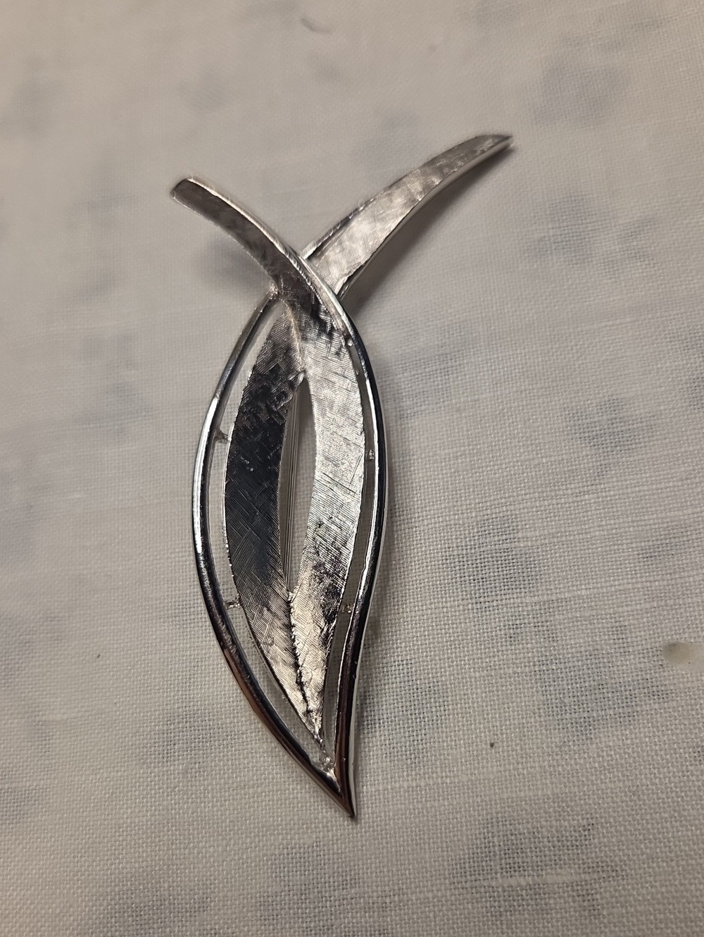 BOUCHER Vintage Silver Leaf-Style